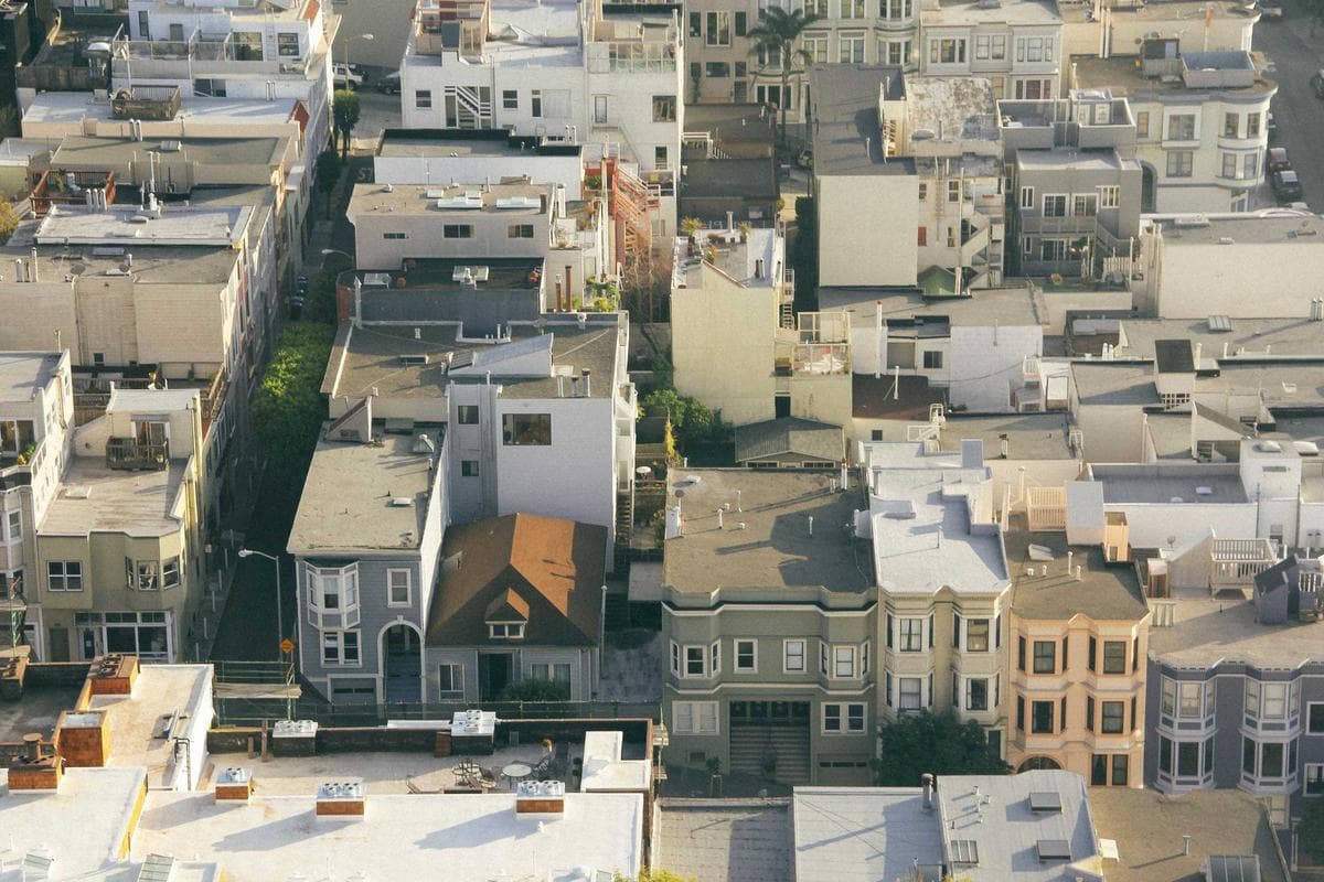 تنسيق حديقة مجمع سكني